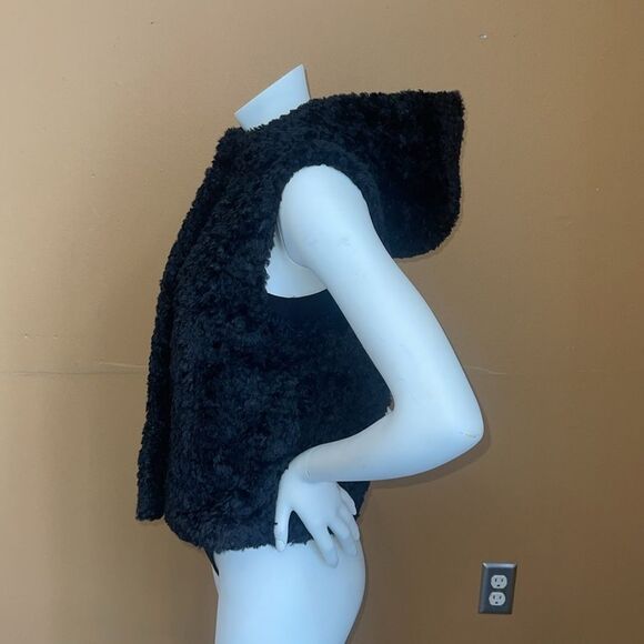 COS Hooded Shearling Gilet size 4 - Picture 8 of 16